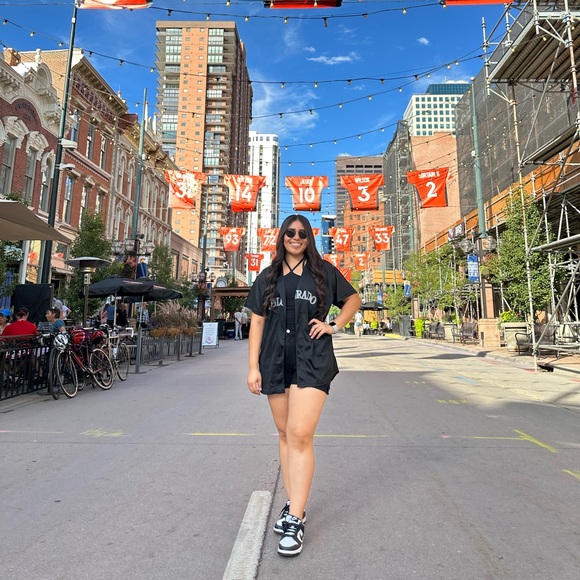 Meet your Posher, Alejandra - Picture 1 of 1